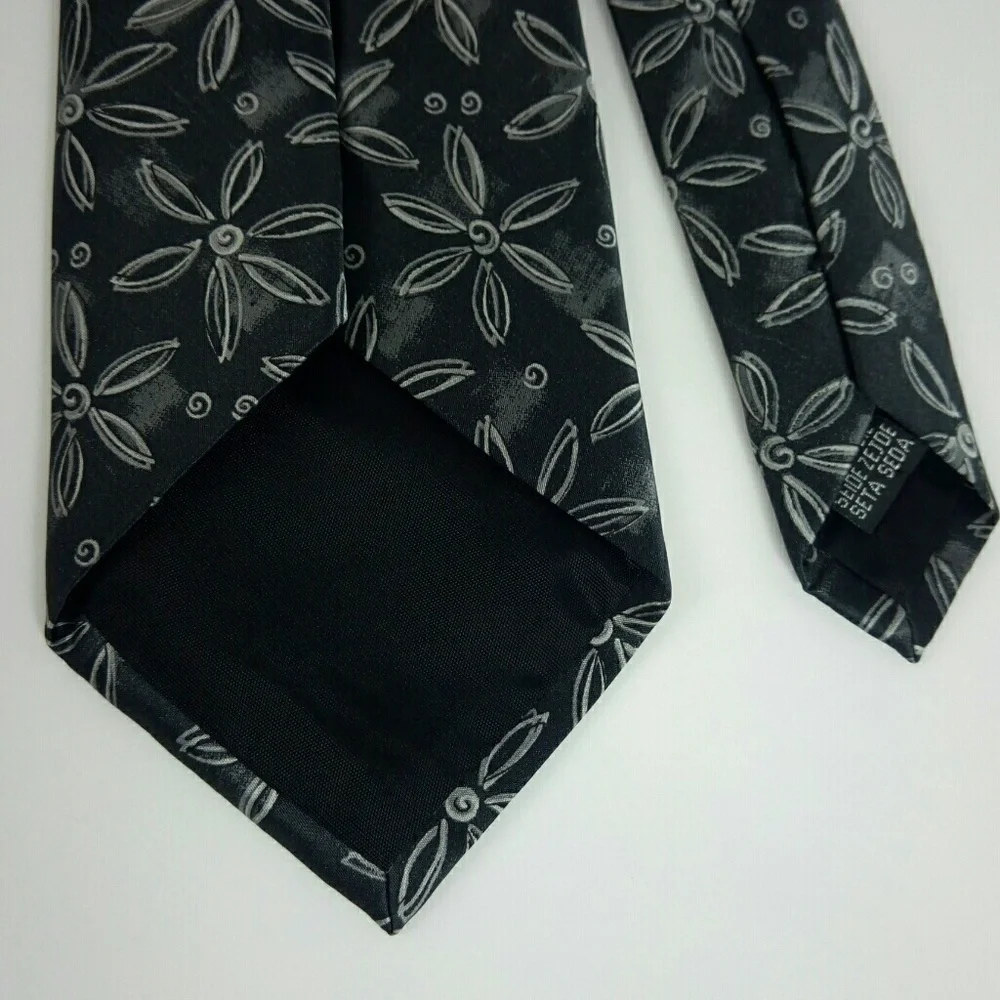David Moss Black Gray Floral Silk Tie